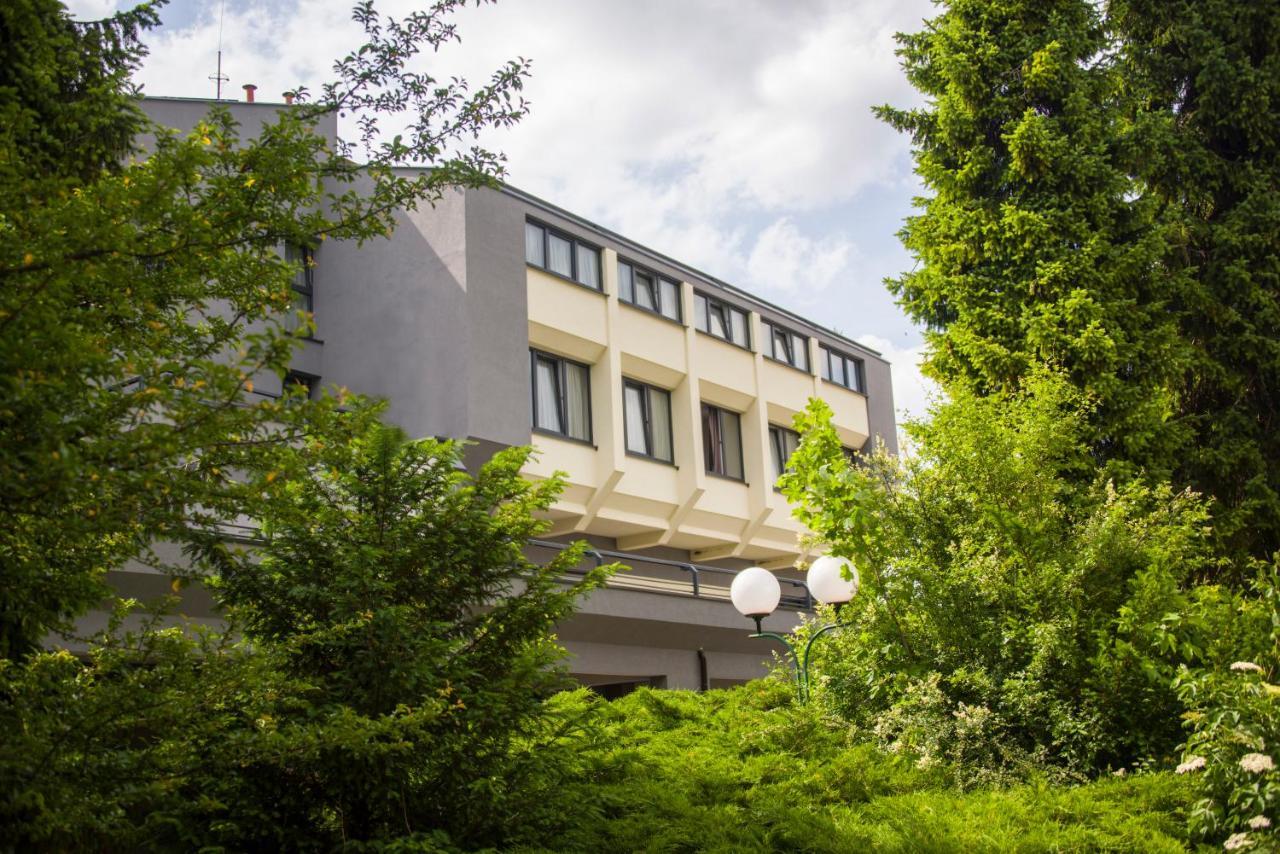 Hotel Prebold Exteriér fotografie