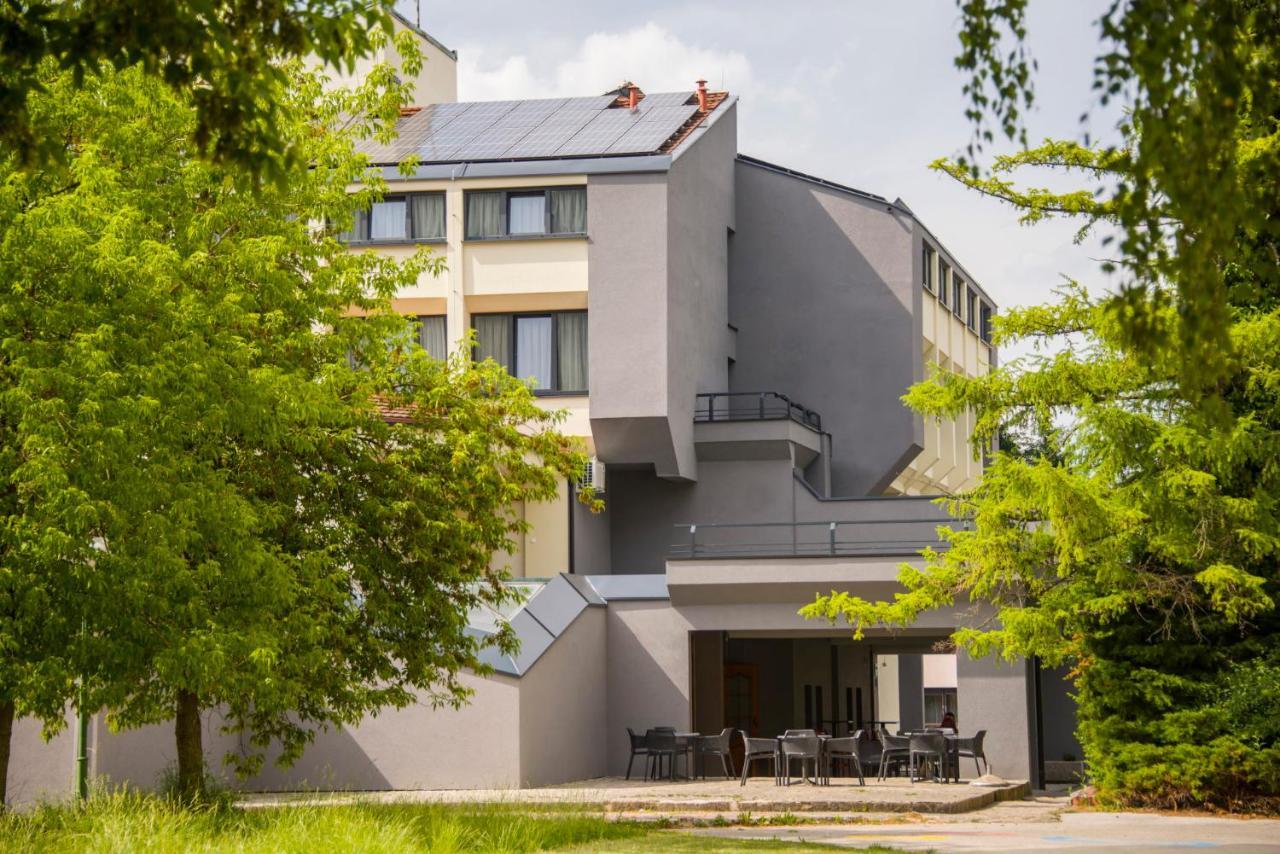 Hotel Prebold Exteriér fotografie
